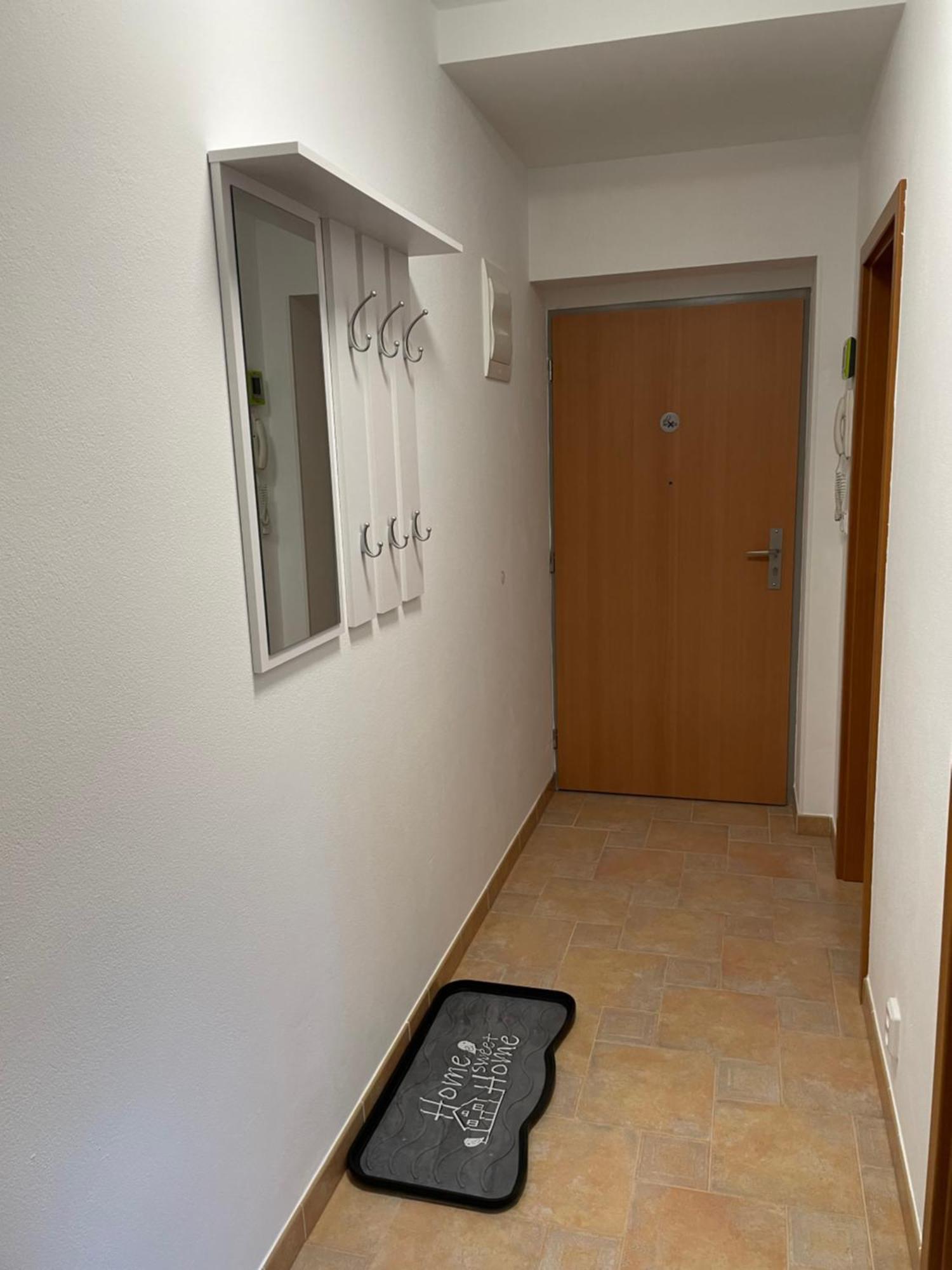 Apartment Apartment Komin Komin